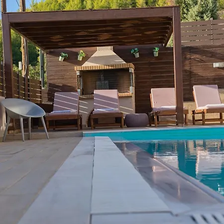 Villa Lila's *