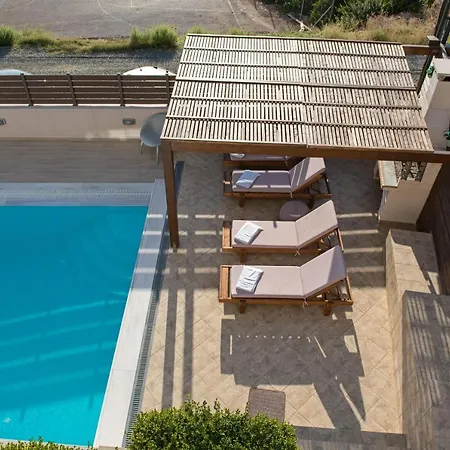 Lila's Villa Nerotriviá