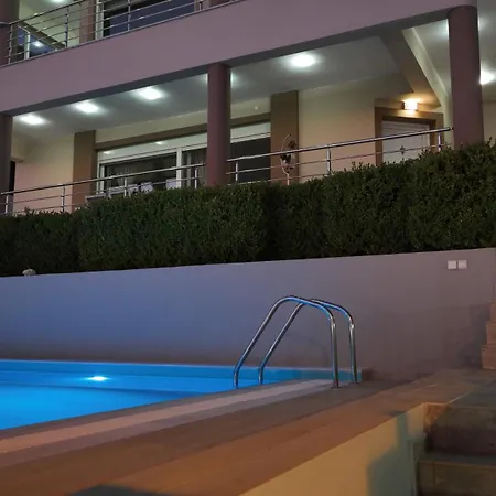Lila's Villa Nerotrivia