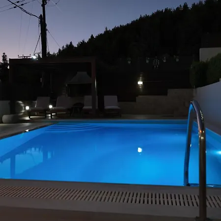 Villa Lila's Nerotriviá